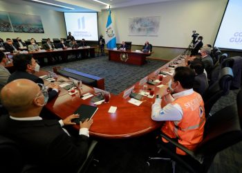 El lanzamiento del plan piloto de la ventanilla ágil de la construcción se realizó en Casa Presidencial.