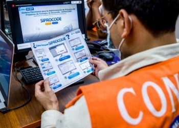 La SCEP capacitó a varias instituciones sobre la utilización del Siprocode.