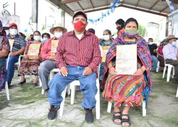 Los beneficiarios con la certeza jurídica fueron 249 familias de San Pedro Yepocapa