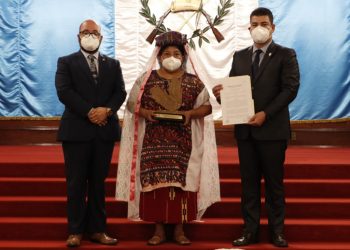 Ana Rivera Bernal, ganadora de la Orden Ixim 2021