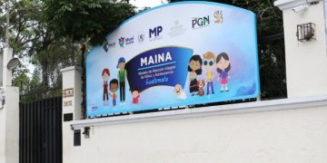 Mineduc se adhiere a Modelo de Atención Integral de Niñez y Adolescencia