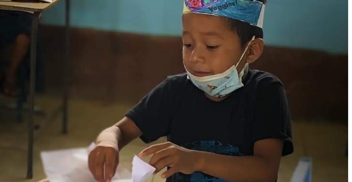 Salud promueve desparasitación de estudiantes en Retalhuleu