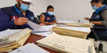 Brindan certeza jurídica a 500 familias a través de escrituración masiva