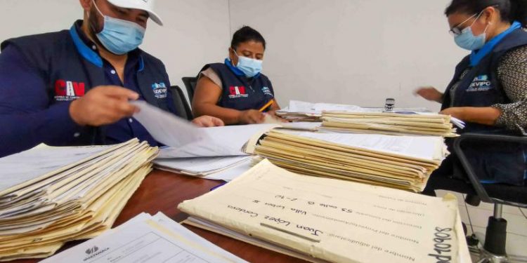 Brindan certeza jurídica a 500 familias a través de escrituración masiva