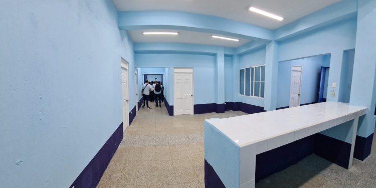 Mejoran servicio de salud en San Carlos Alzatate