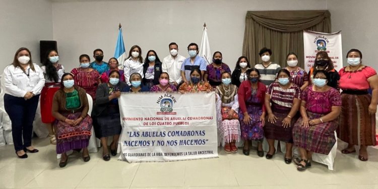 SVET, gobernación departamental y comadronas trabajarán juntos en Huehuetenango