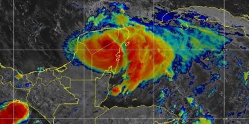 Izabal y Petén preparan acciones por posibles efectos de tormenta tropical