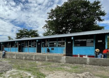Estudiantes de Jalpatagua recibirán clases en edificios renovados
