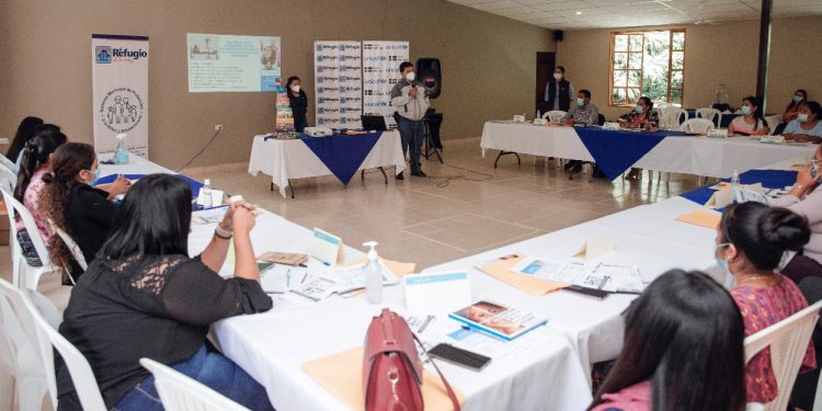 Alta Verapaz: Analizan buenas prácticas para la atención de menores desprotegidos