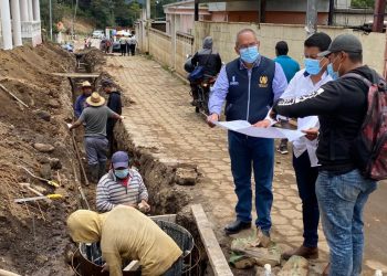 Fortalecen saneamiento ambiental en Santa Lucía Utatlán