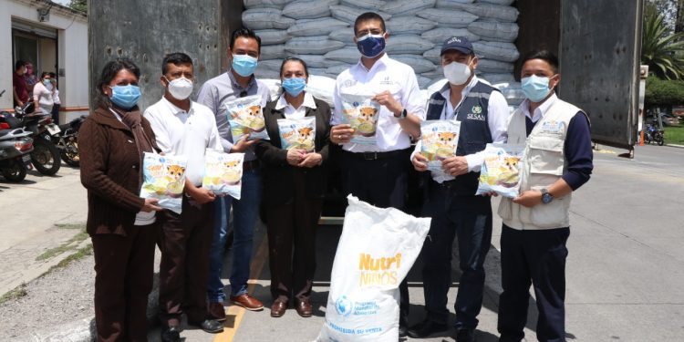 Benefician a 200 mil niños con alimento complementario en San Marcos