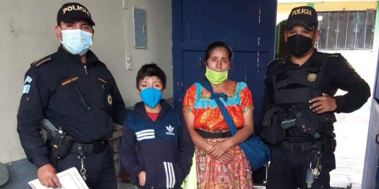 Labor social de agentes contribuye a mejorar calidad de vida de niño quichelense