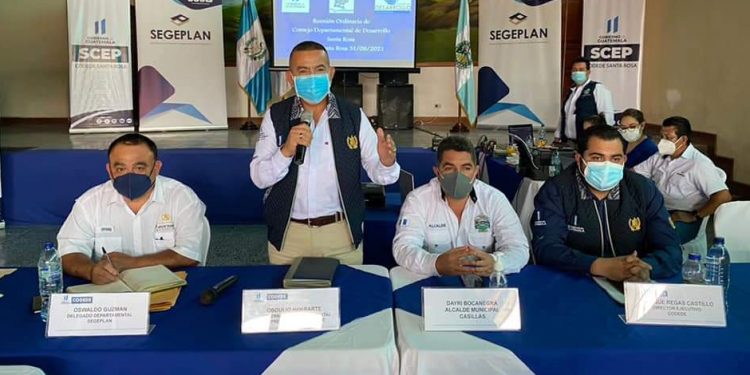 Analizan avances de acciones para el desarrollo urbano y rural de Santa Rosa