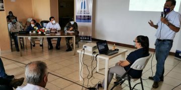 Discuten situación del COVID-19 y acciones para el desarrollo de Jutiapa