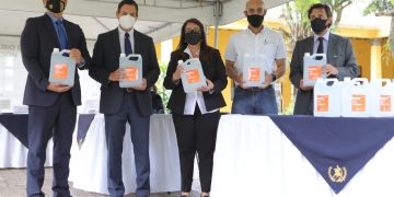 Ingenio Pantaleón dona 25 mil litros de alcohol en gel para centros educativos