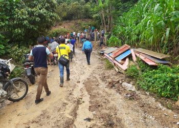 Conred brinda asistencia a afectados por lluvias en Izabal y Alta Verapaz