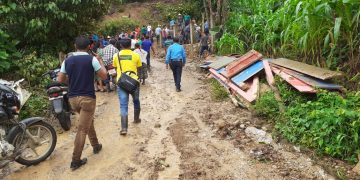 Conred brinda asistencia a afectados por lluvias en Izabal y Alta Verapaz