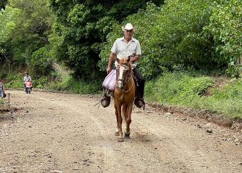 Pavimentarán camino rural en Jalpatagua
