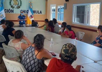 La SBS apoyará con formación y subsidio a familias chiquimultecas