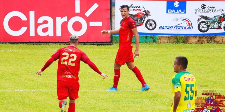 Goleadores: José Carlos Martínez anotó ayer en Nueva concepción, Escuintla.