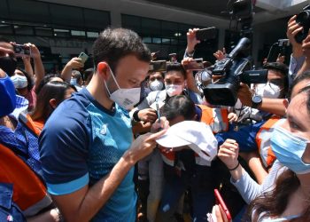 Kevin Cordón regresa al país convertido en un héroe