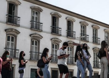 Río pospone plan de reapertura de la ciudad por avance de la pandemia