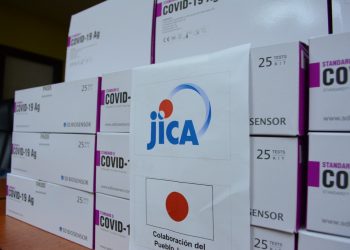 JICA entrega al Ministerio de Salud más de 103 mil pruebas para detección de COVID-19