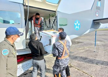 Trasladan más de 642 mil dosis de vacunas contra COVID-19 a la provincia