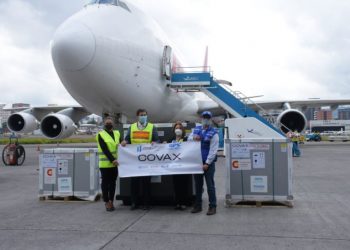 Guatemala recibe 201 mil 600 dosis de vacunas AstraZeneca donadas por el Gobierno de España