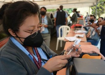 En agosto se proyecta llegar a 3 millones de personas inmunizadas contra el COVID-19