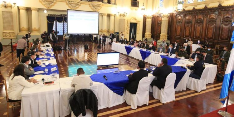 Exponen avances de proyectos implementados en San Mateo Ixtatán