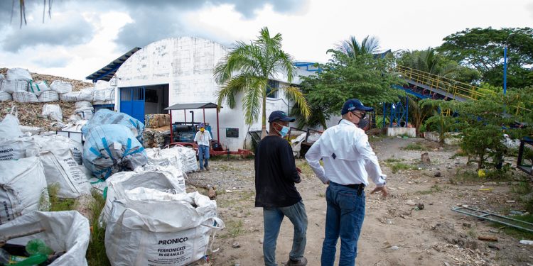 Instalarán centro de acopio para separación de desechos sólidos en río Motagua