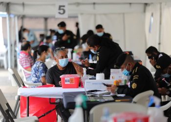 Centro de vacunación en la Plaza de la Constitución