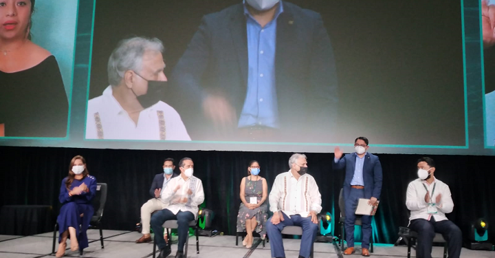 Cumbre de turismo une esfuerzos para conservar el medio ambiente