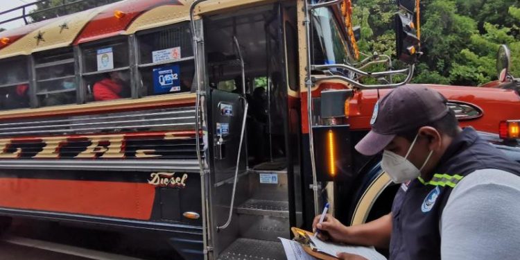 DGT sanciona a transportes extraurbanos por incumplimiento de aforo