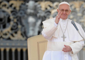 El Papa pide a la juventud tomar decisiones sabias para salvar el medio ambiente