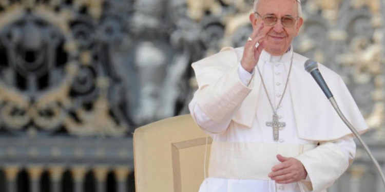 El Papa pide a la juventud tomar decisiones sabias para salvar el medio ambiente