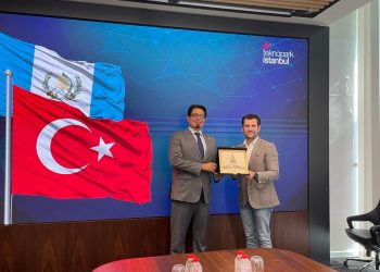 En la actividad participó el viceministro de Economía, Lisardo Bolaños