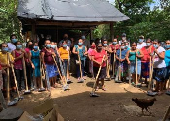 Entregan semillas y herramientas de labranza en Quiché, Jalapa y Petén