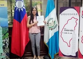 Estudiante beneficiada con las becas que otorga la República de China (Taiwán)