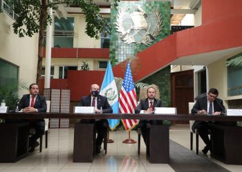 Guatemala y Estados Unidos establecen acciones para un retorno seguro y ordenado de migrantes