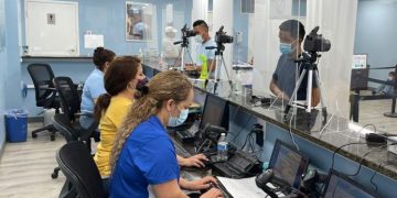 La gestión de trámites y atención en el extranjero se realiza bajo medidas sanitarias.