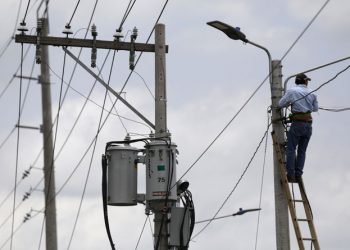 La meta es llegar al 90 por ciento de hogares guatemaltecos con acceso a energía eléctrica.