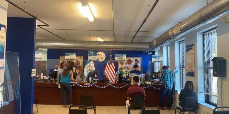 Programa de sábados consulares atendieron este fin de semana 2 mil 998 servicios