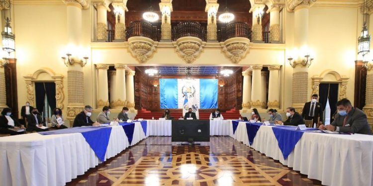 Presentan avances de promoción y divulgación de ciencia y tecnología en Guatemala
