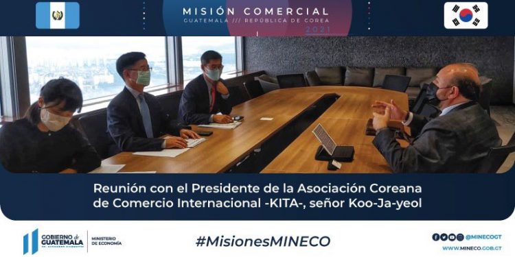 Ministro de Economía informa sobre avances de misión comercial en República de Corea