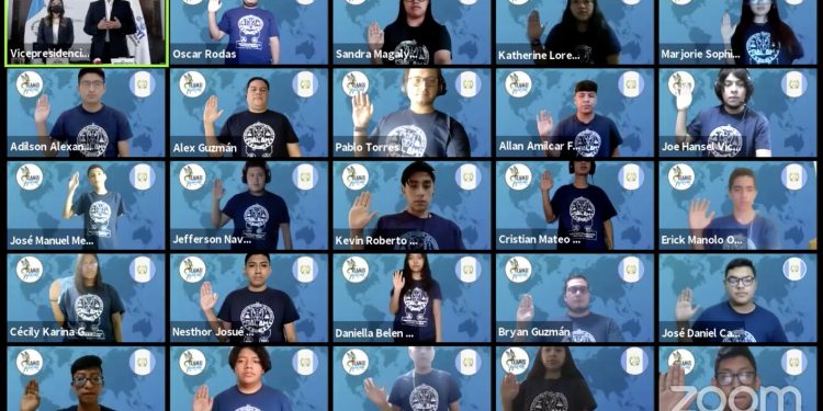 Juramentan a Selección Nacional de Robótica 2021