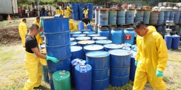 Trasladan precursores químicos para incineración