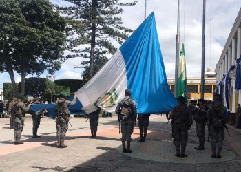 Huehuetenango da bienvenida al mes patrio