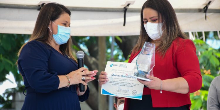 Reconocen labor del personal de Salud de Baja Verapaz